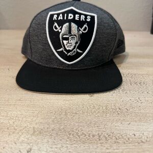 Las Vegas Raiders SnapBack New Era Gray Cap